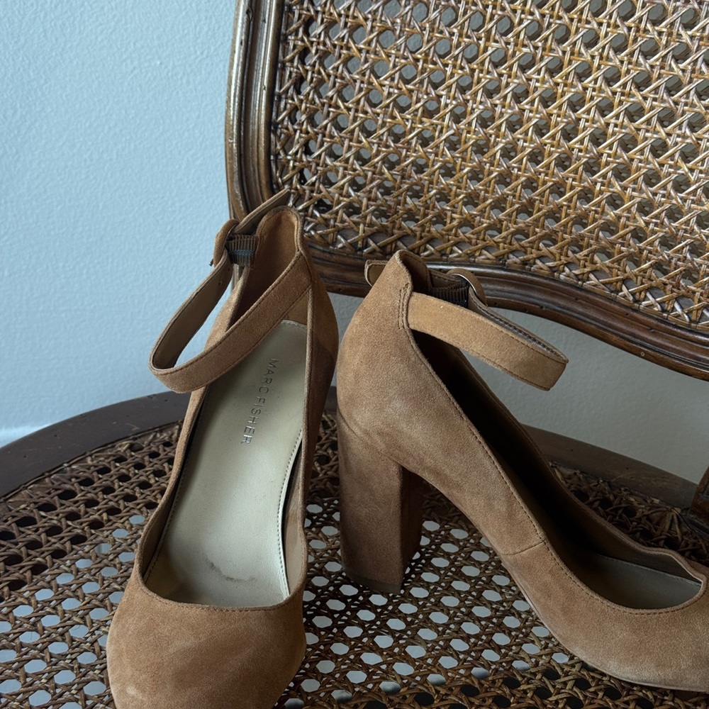 Marc Fisher Tan Suede Women's Heels - Picture 2 of 4